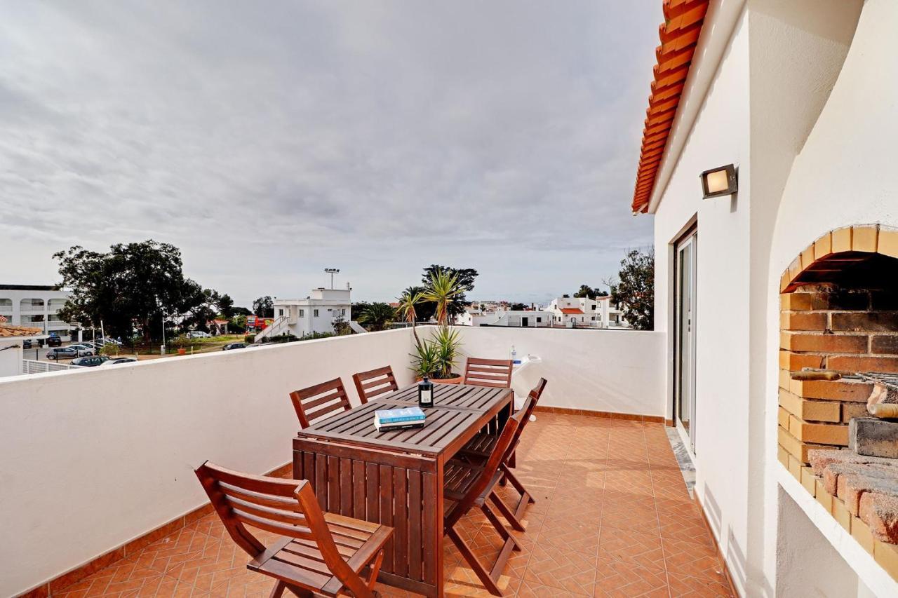 Albufeira Central By Homing Экстерьер фото
